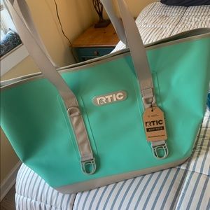 Rtic Bag